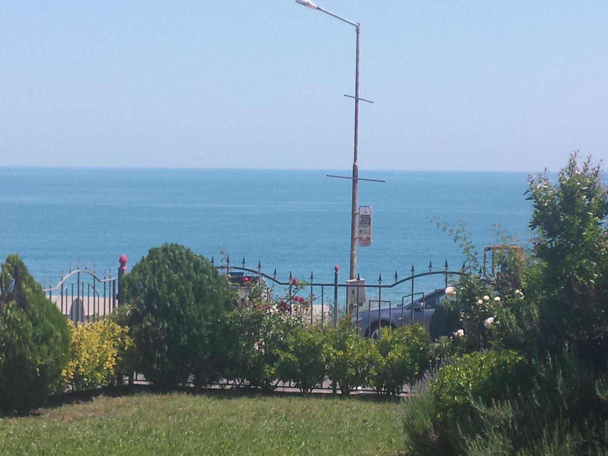 Apartments In Villa Rouge Sozopol Exterior photo