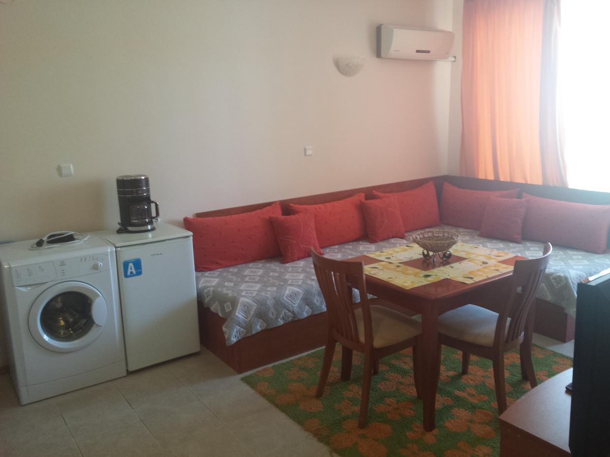 Apartments In Villa Rouge Sozopol Exterior photo